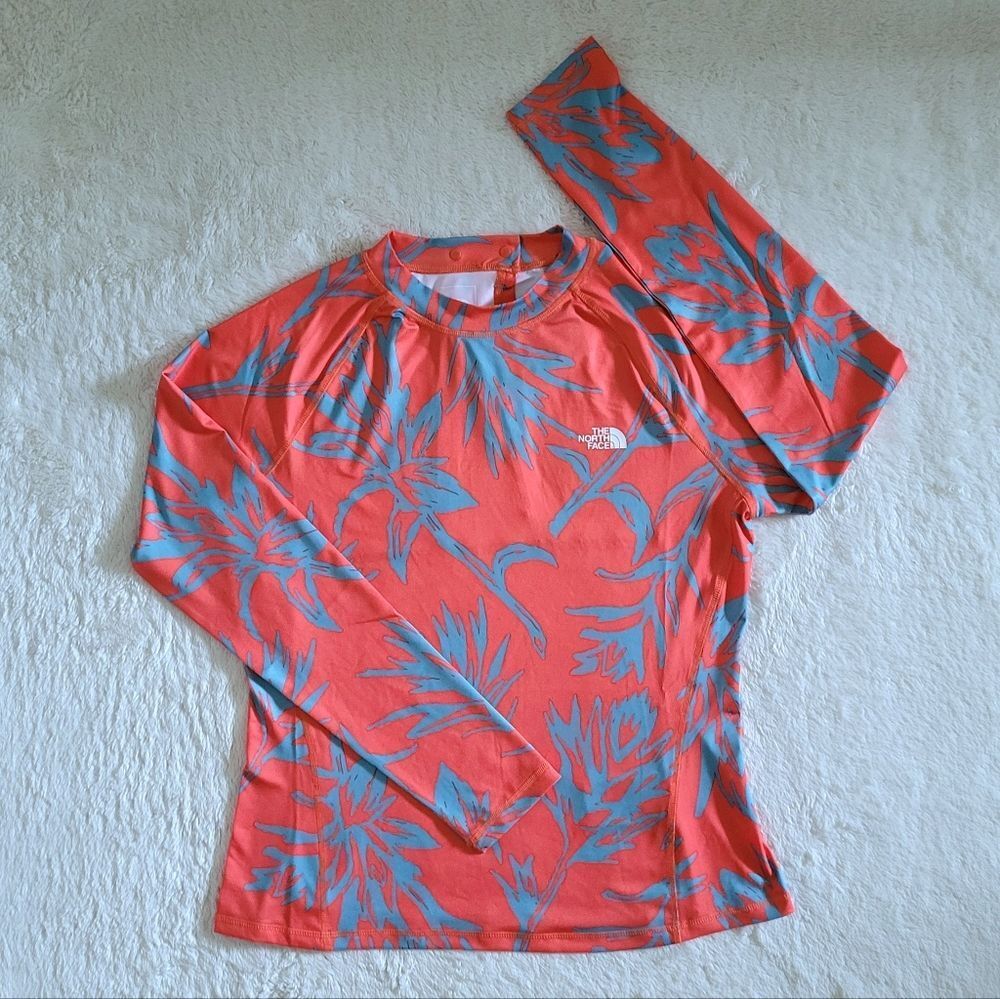 ✨️HP✨️ The North⬆️ Face👦 "Class V" Water🌊 Top - NWT